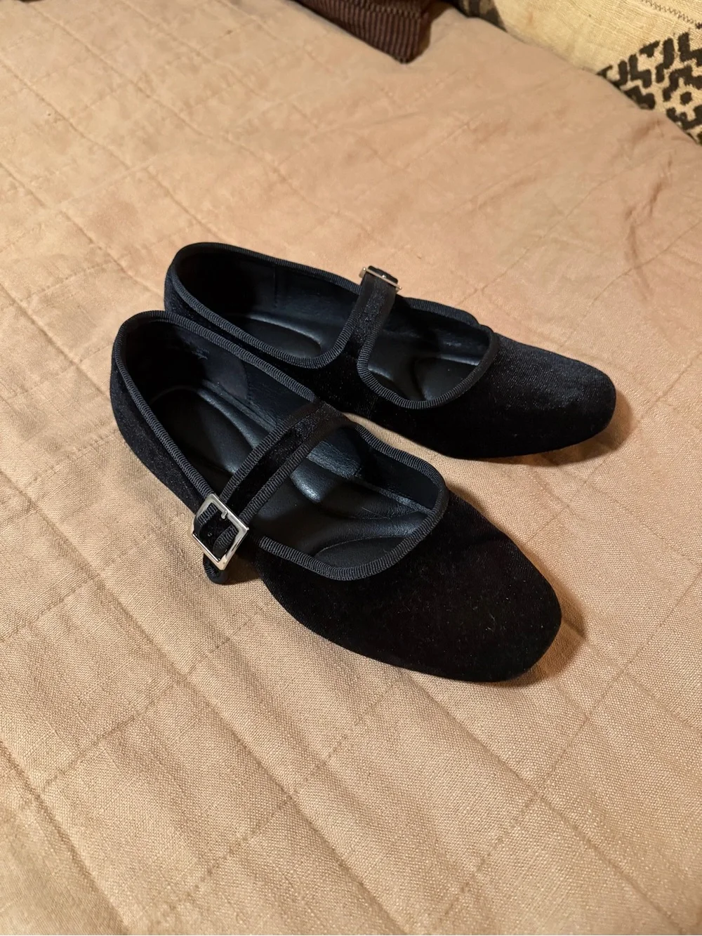 None comfortable black